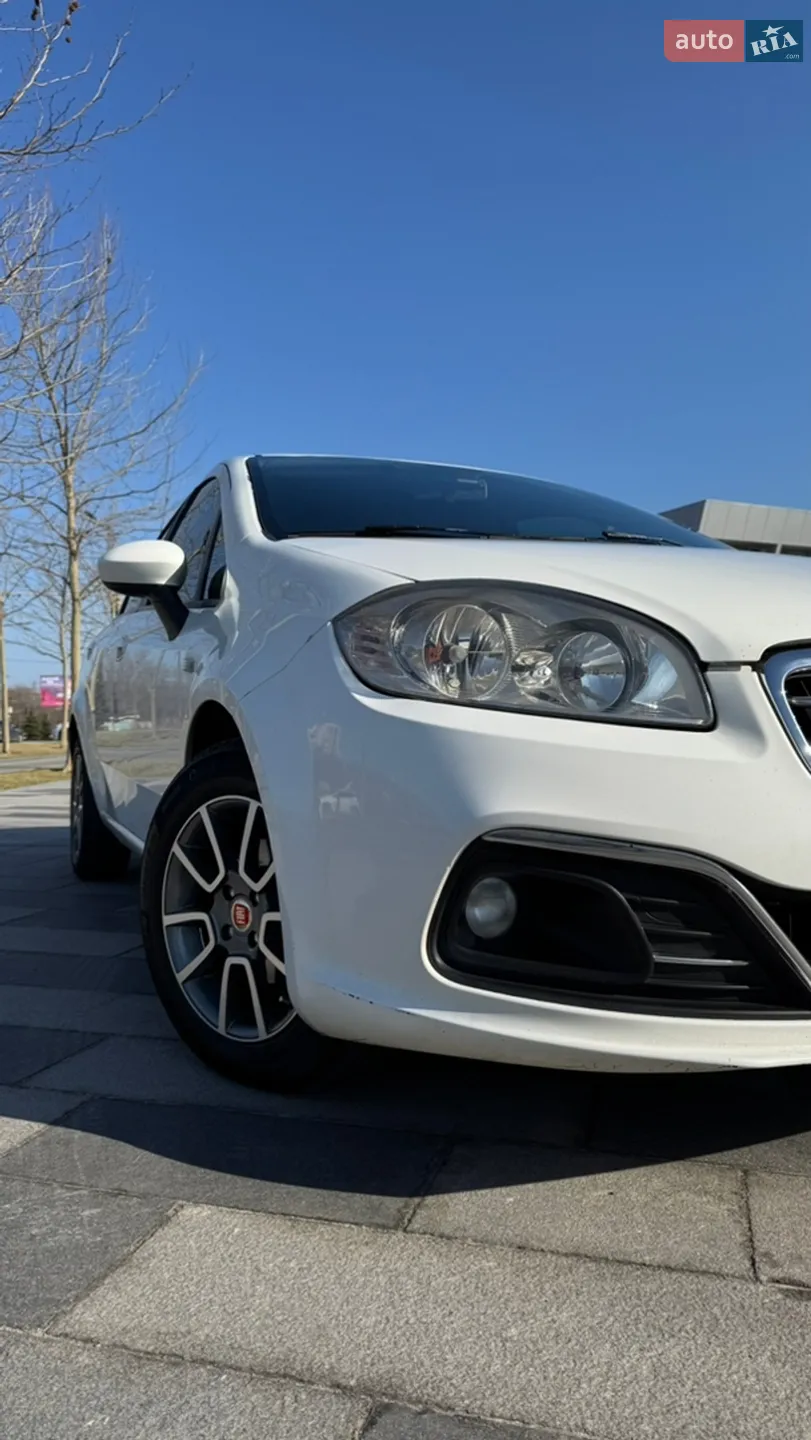 2013 Fiat Linea - мініатюра 2