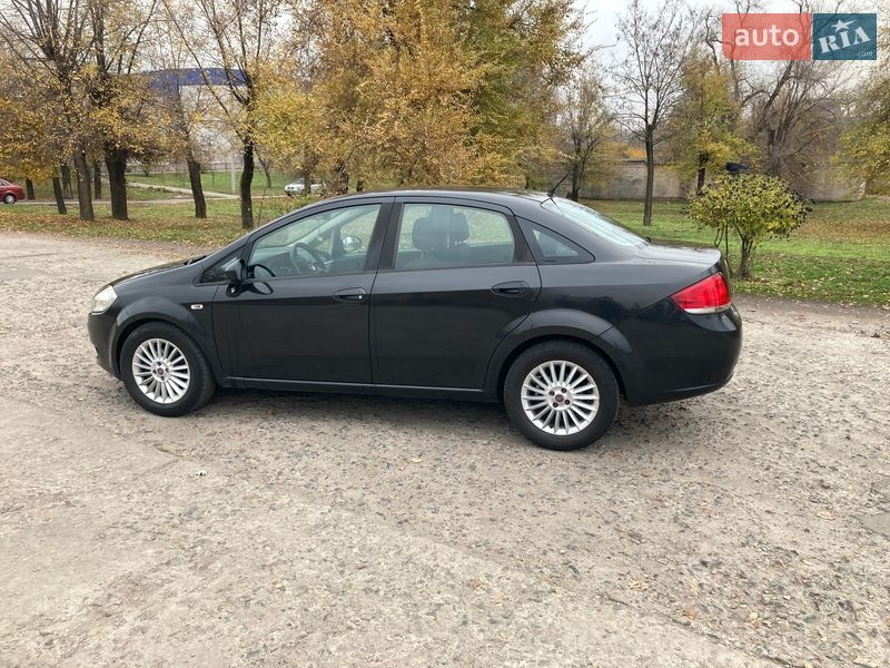 Седан Fiat Linea 2012 в Кривому Розі