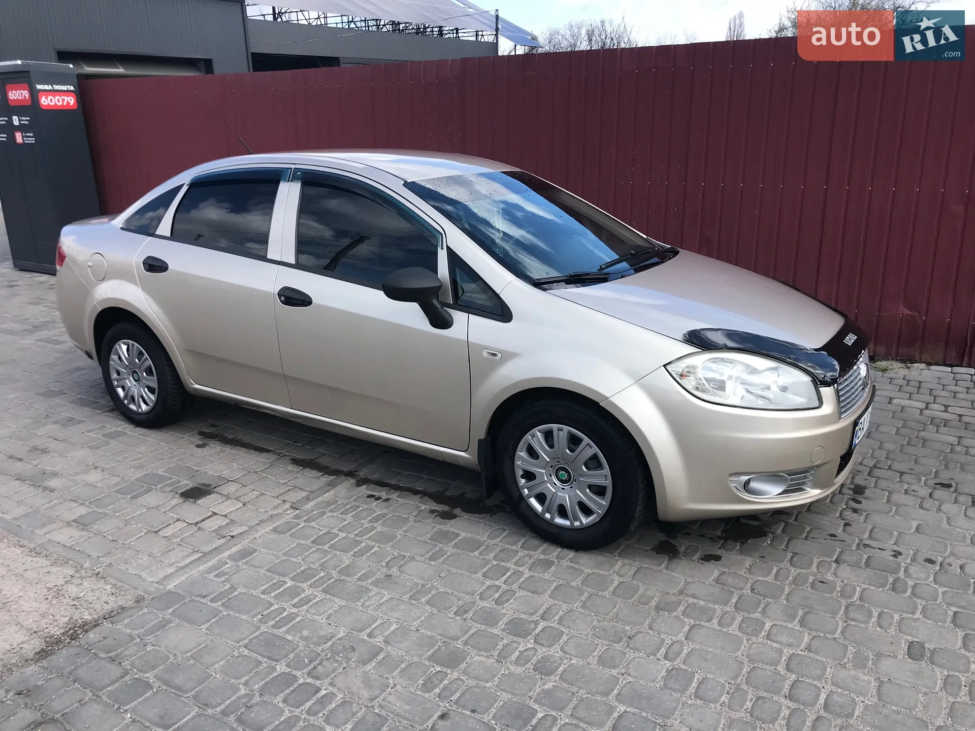 2010 Fiat Linea - мініатюра 3