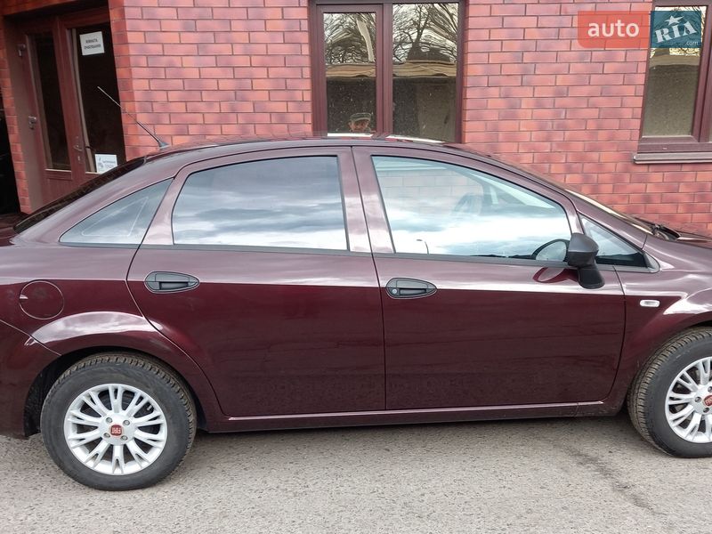 2012 Fiat Linea, VIN ZFA32300003170044:plate — фото 1 (autoria)
