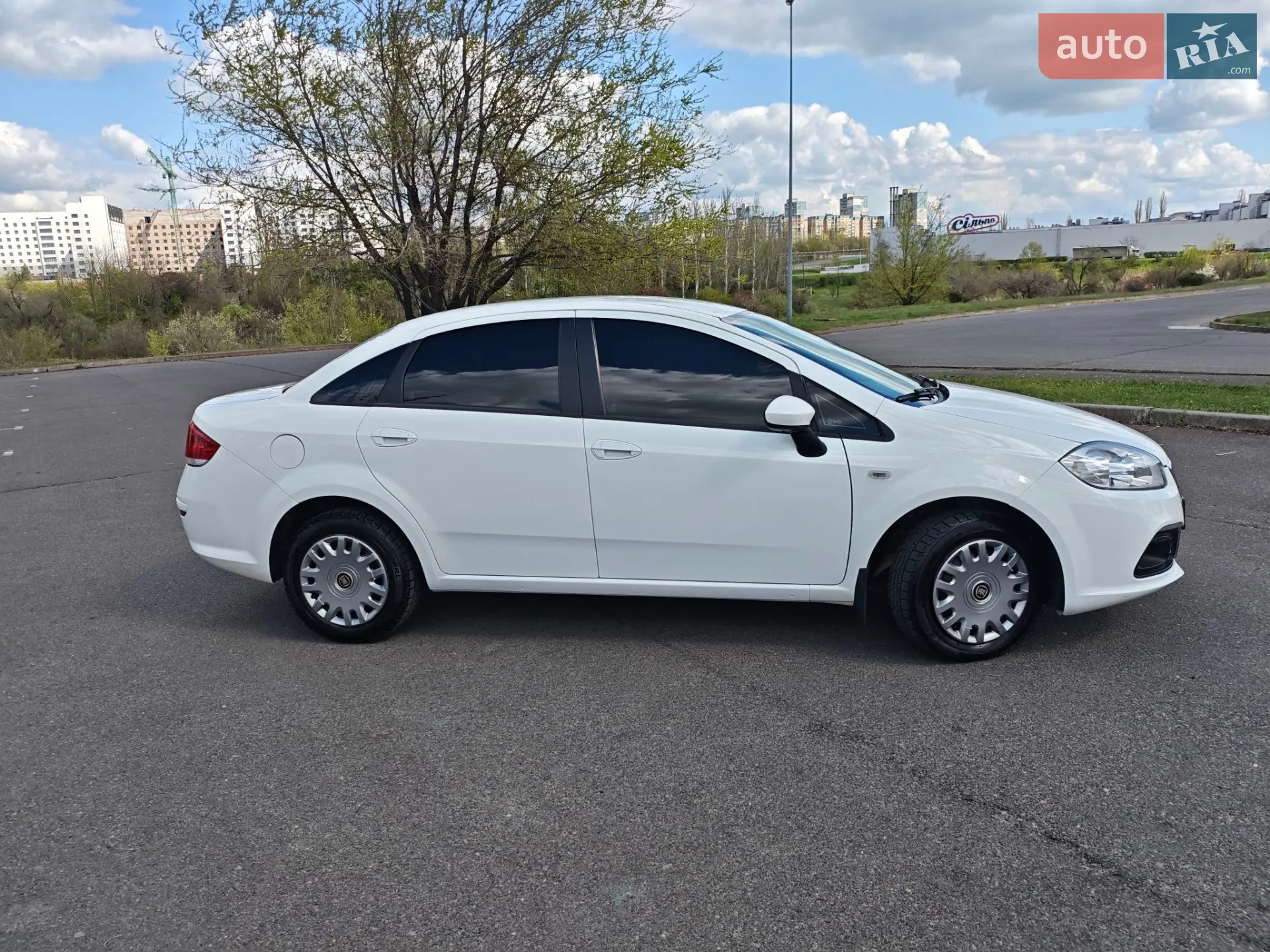 2013 Fiat Linea - мініатюра 4