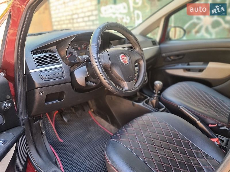 Седан Fiat Linea 2010 в Житомире