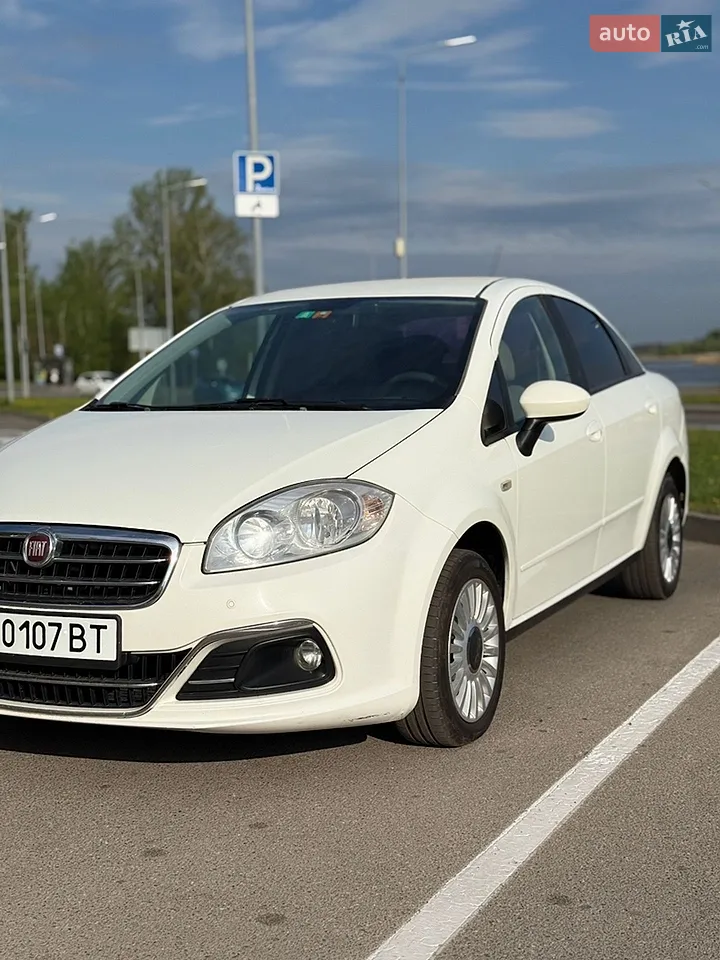 2012 Fiat Linea - мініатюра 19