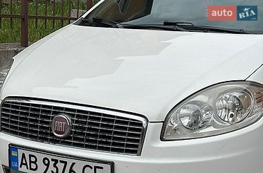 Седан Fiat Linea 2012 в Ладыжине
