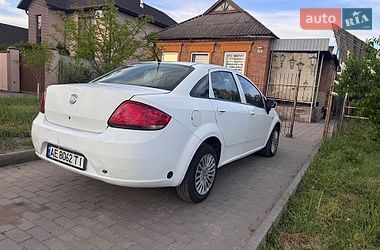 Седан Fiat Linea 2012 в Кривом Роге
