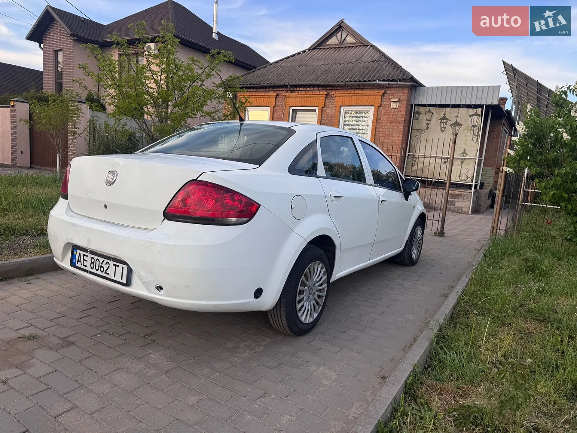 2012 Fiat Linea - мініатюра 4