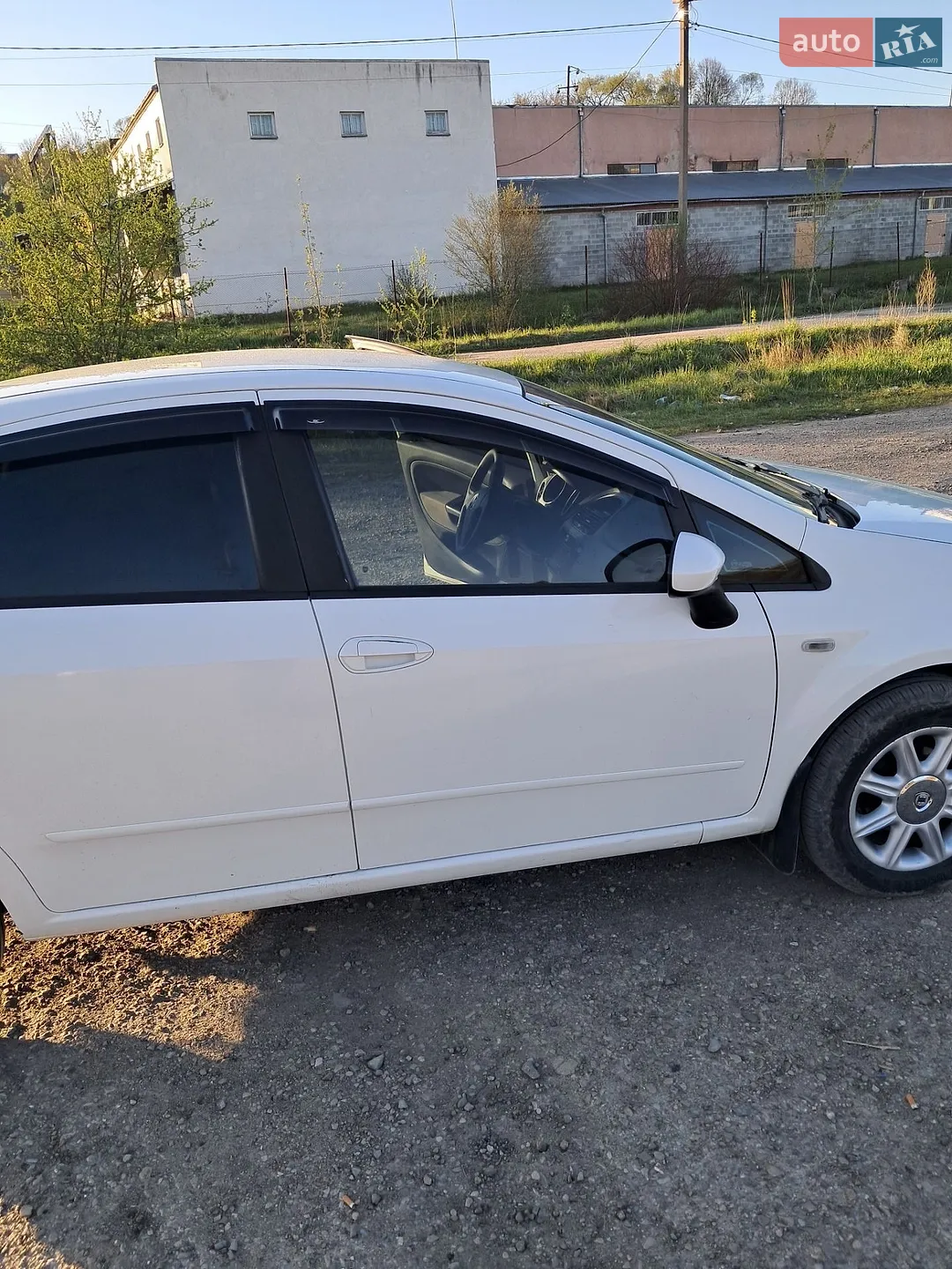 2013 Fiat Linea - мініатюра 4