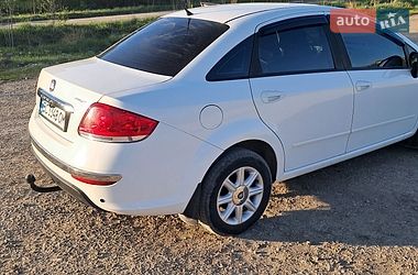 Седан Fiat Linea 2013 в Турці