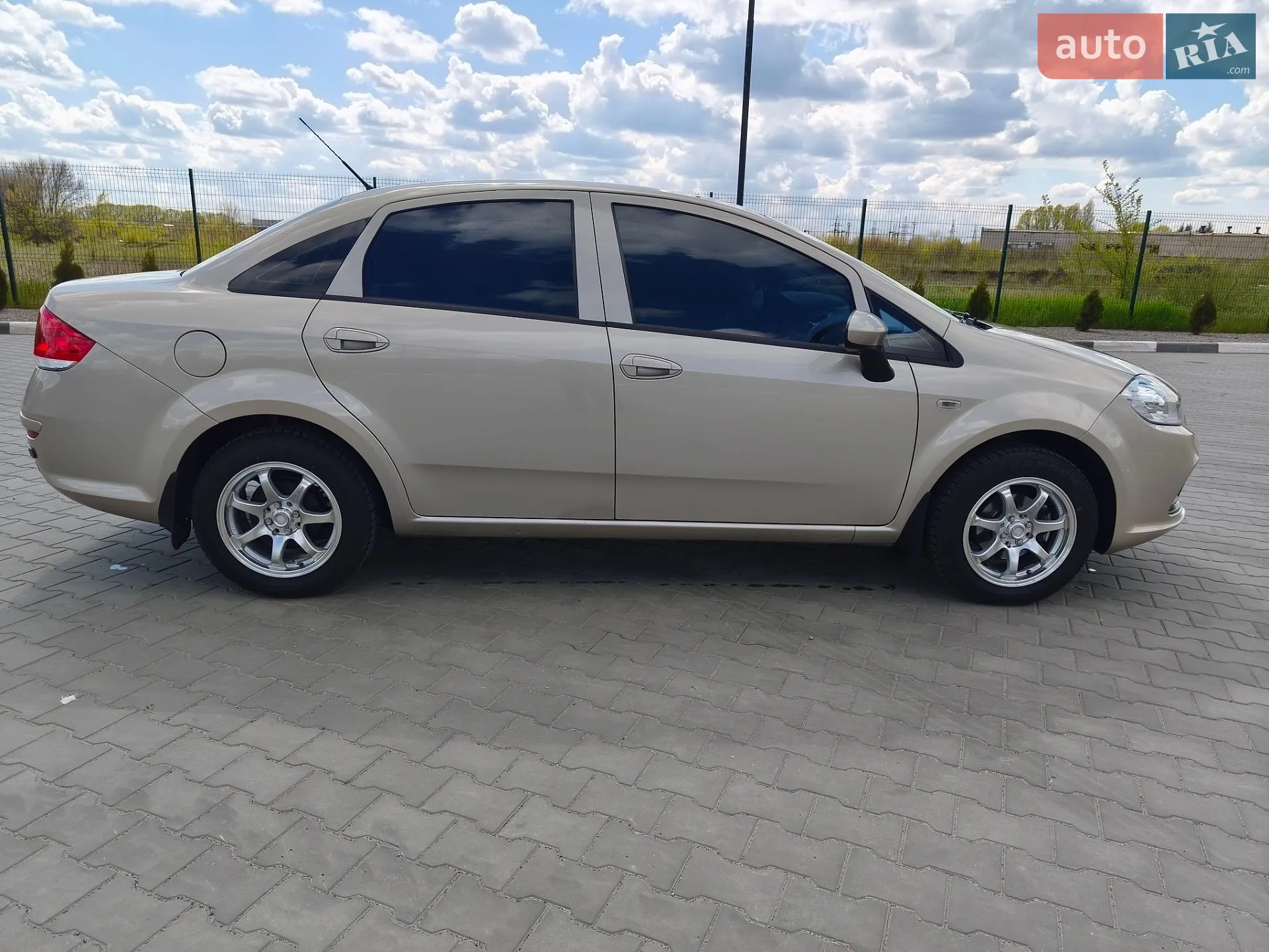 2013 Fiat Linea - мініатюра 4