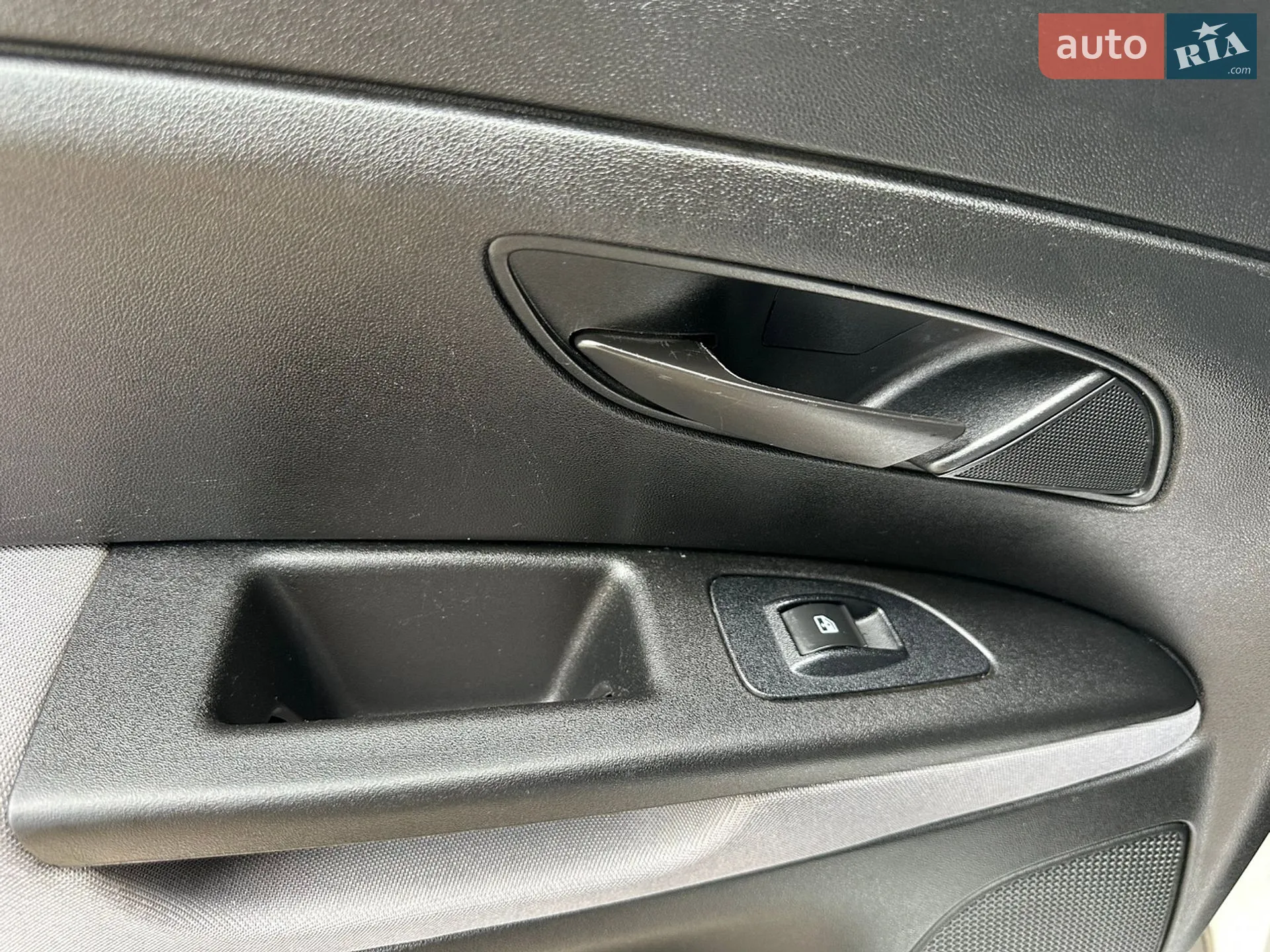 2015 Fiat Linea - мініатюра 42