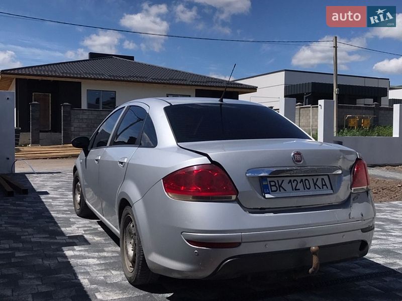 Седан Fiat Linea 2013 в Ровно фото 4 Седан Fiat Linea 2013 в Ровно