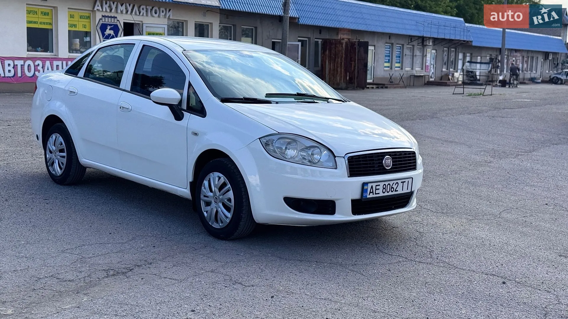2012 Fiat Linea - мініатюра 3