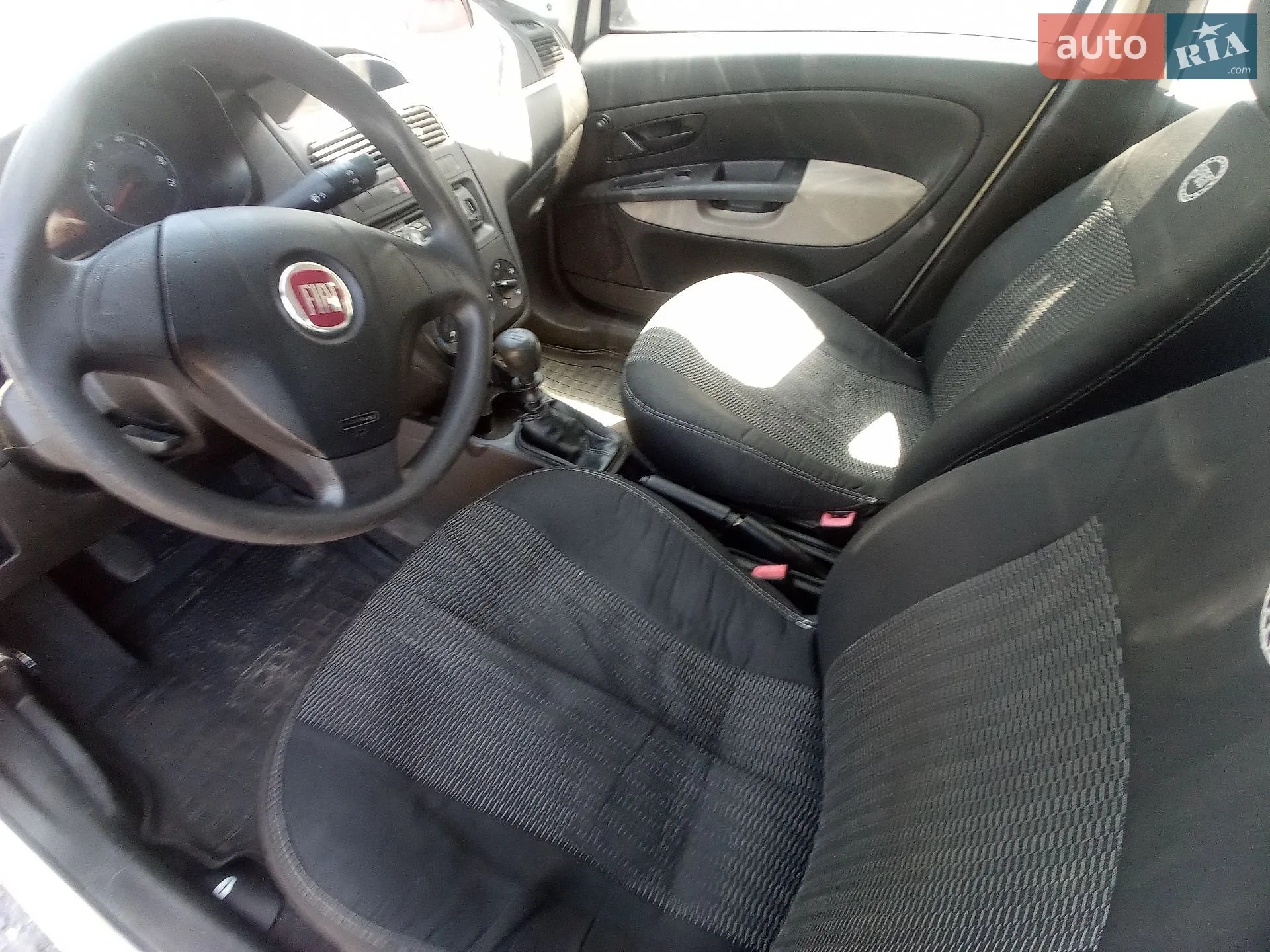 2010 Fiat Linea - мініатюра 6