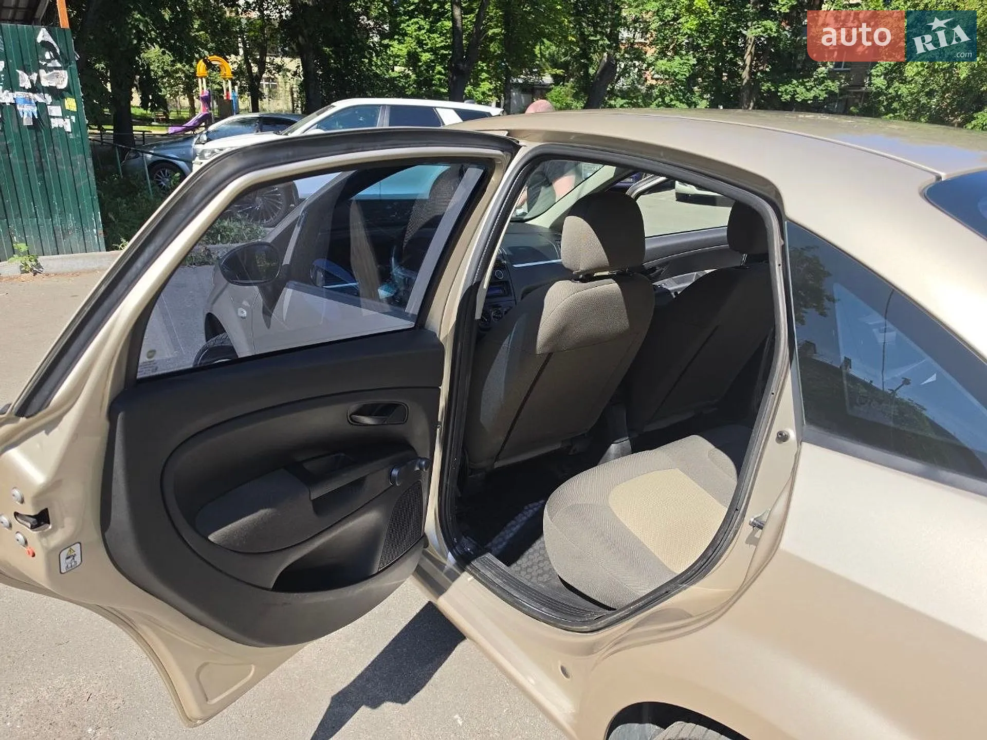 2012 Fiat Linea - мініатюра 2