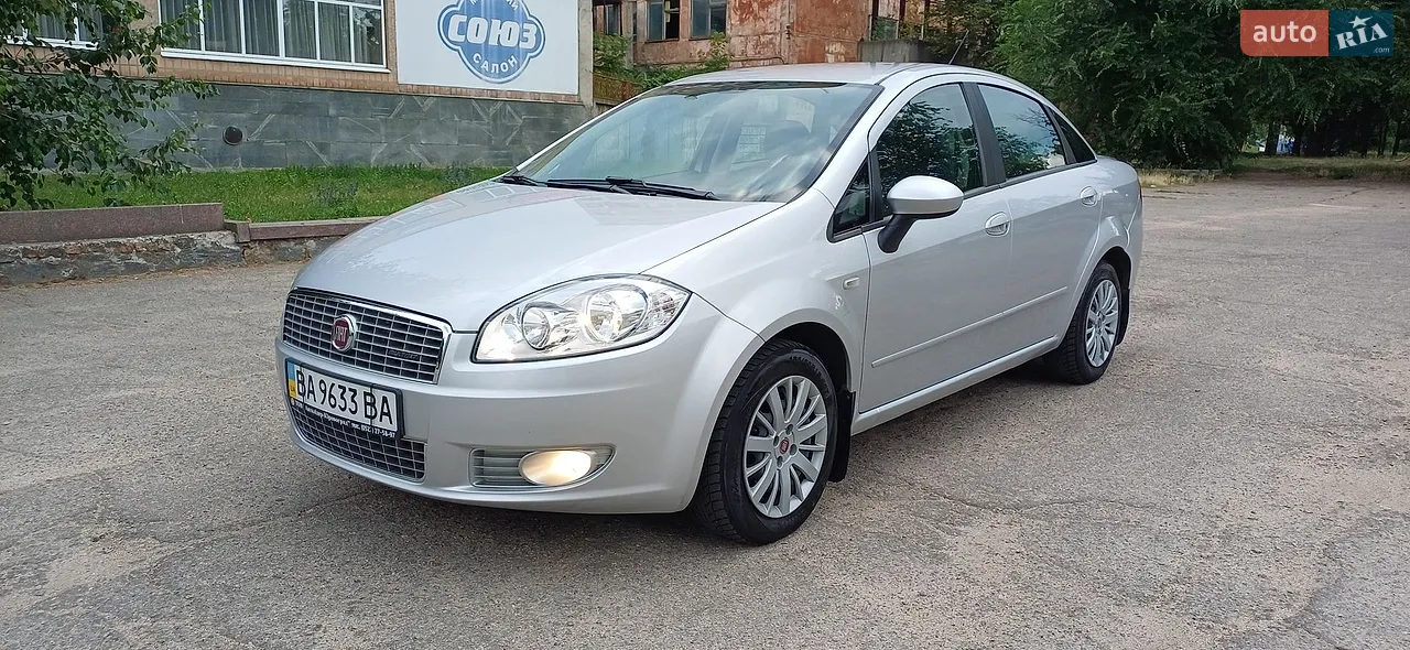 2013 Fiat Linea - мініатюра 18
