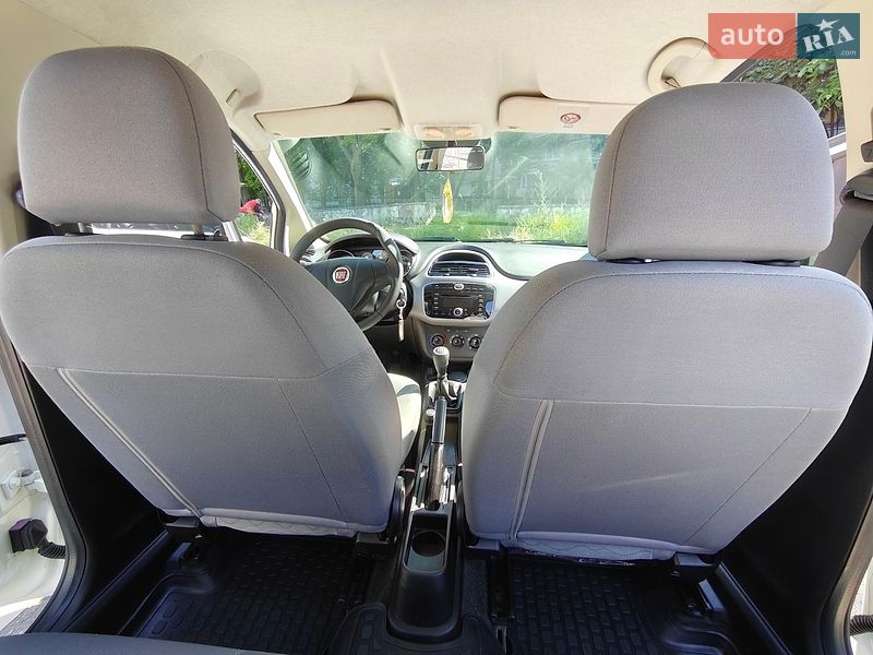 Седан Fiat Linea 2013 в Кривому Розі