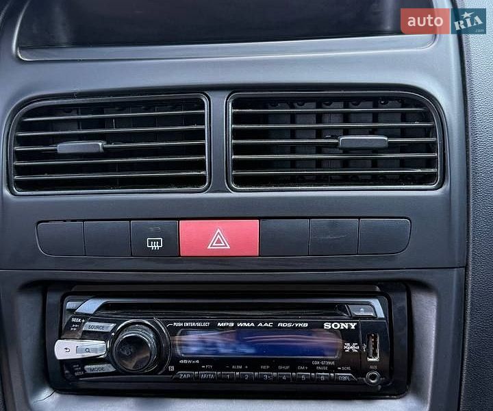 Седан Fiat Linea 2010 в Полтаві