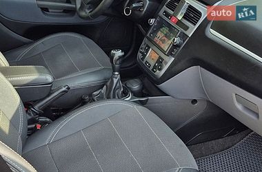 Седан Fiat Linea 2009 в Вознесенську