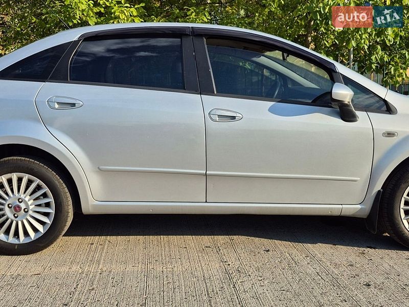 Седан Fiat Linea 2009 в Вознесенську