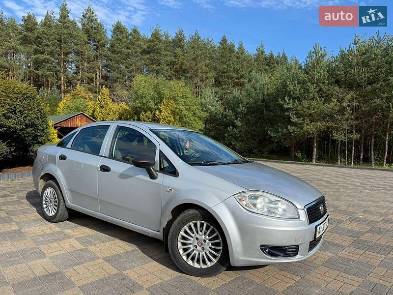 Седан Fiat Linea 2011 в Судовой Вишне