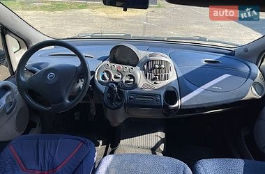 Микровэн Fiat Multipla 2004 в Черновцах