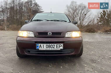 Хэтчбек Fiat Palio 2005 в Вишневом