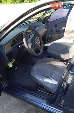 Хэтчбек Fiat Palio 2003 в 