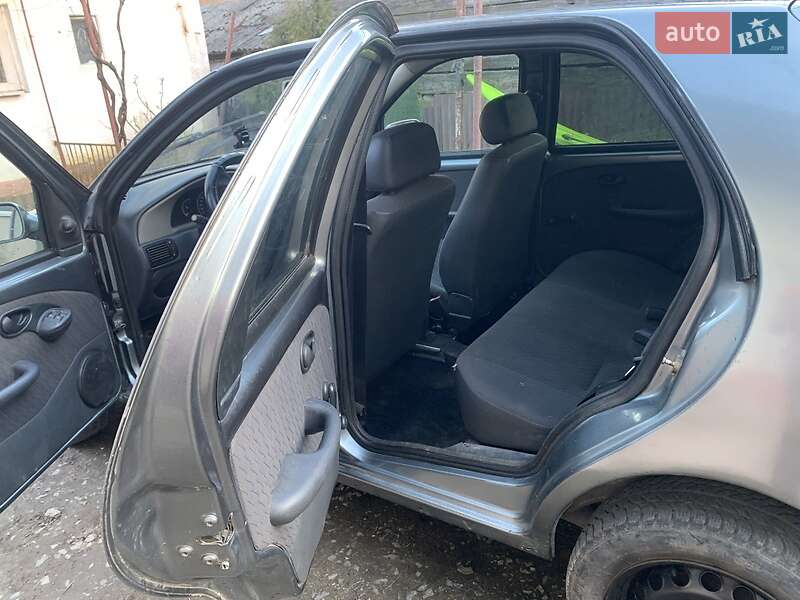 Хэтчбек Fiat Palio 2004 в Ужгороде фото 8 Хэтчбек Fiat Palio 2004 в Ужгороде
