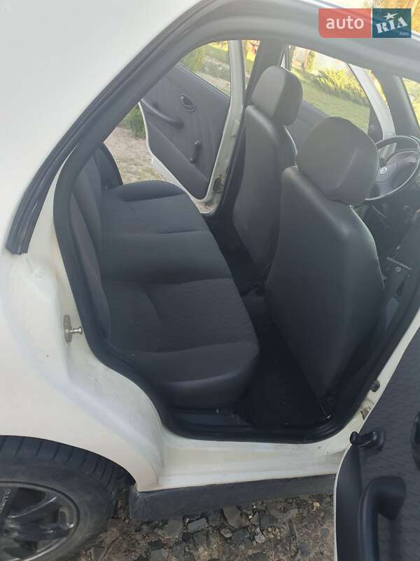 Хэтчбек Fiat Palio 2003 в Костополе фото 7 Хэтчбек Fiat Palio 2003 в Костополе