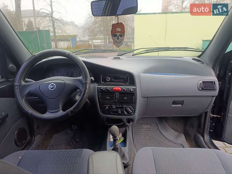 Хетчбек Fiat Palio 2004 в Коростишеві