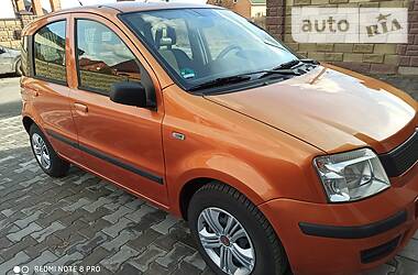 Хетчбек Fiat Panda 2010 в 