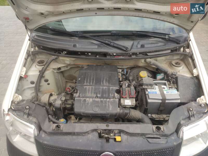 Хэтчбек Fiat Panda 2011 в Чорткове