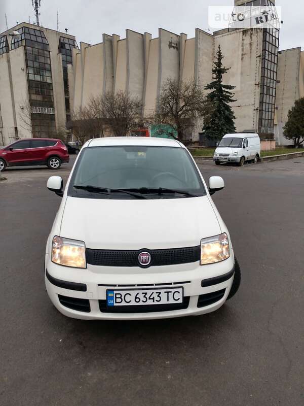 Хэтчбек Fiat Panda 2012 в Львове