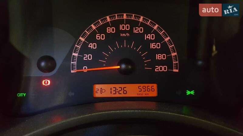 Хэтчбек Fiat Panda 2012 в Киеве фото 5 Хэтчбек Fiat Panda 2012 в Киеве