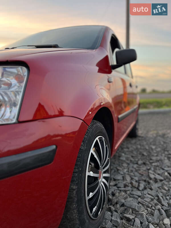 Хэтчбек Fiat Panda 2005 в Луцке