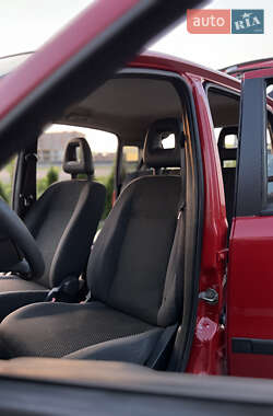 Хэтчбек Fiat Panda 2005 в 