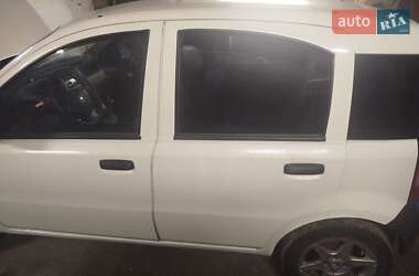 Хэтчбек Fiat Panda 2011 в 