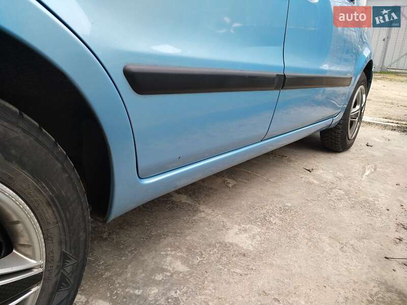 Хэтчбек Fiat Panda 2006 в Киеве фото 2 Хэтчбек Fiat Panda 2006 в Киеве