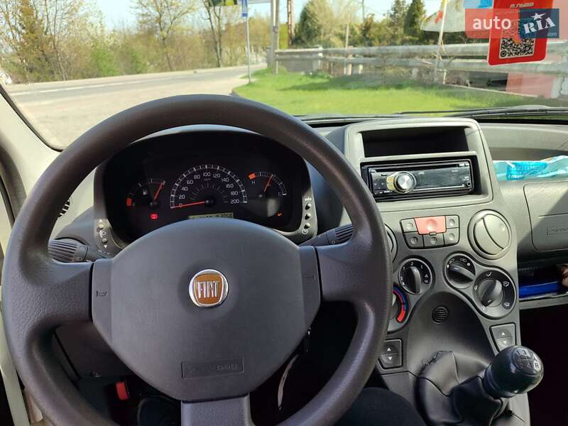 Хэтчбек Fiat Panda 2009 в Винниках
