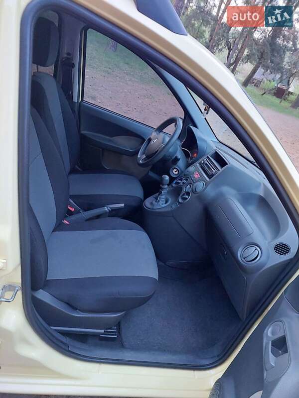 Хэтчбек Fiat Panda 2007 в Чернигове