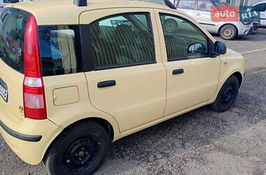 Хэтчбек Fiat Panda 2010 в 