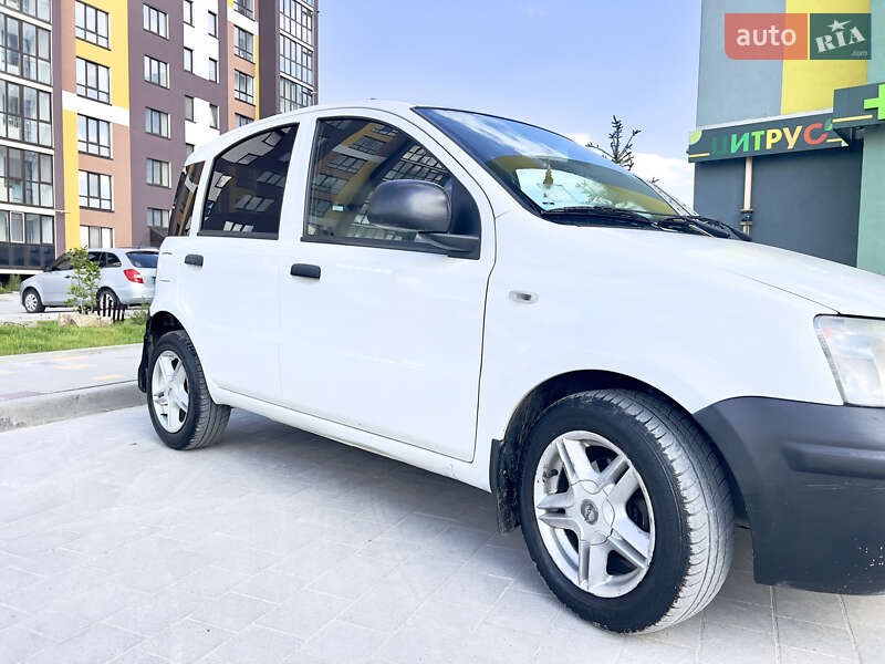 Хэтчбек Fiat Panda 2011 в Тернополе
