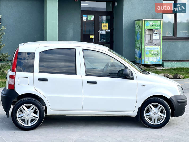 Хэтчбек Fiat Panda 2011 в Тернополе