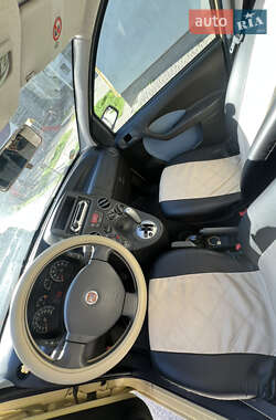 Хетчбек Fiat Panda 2009 в 