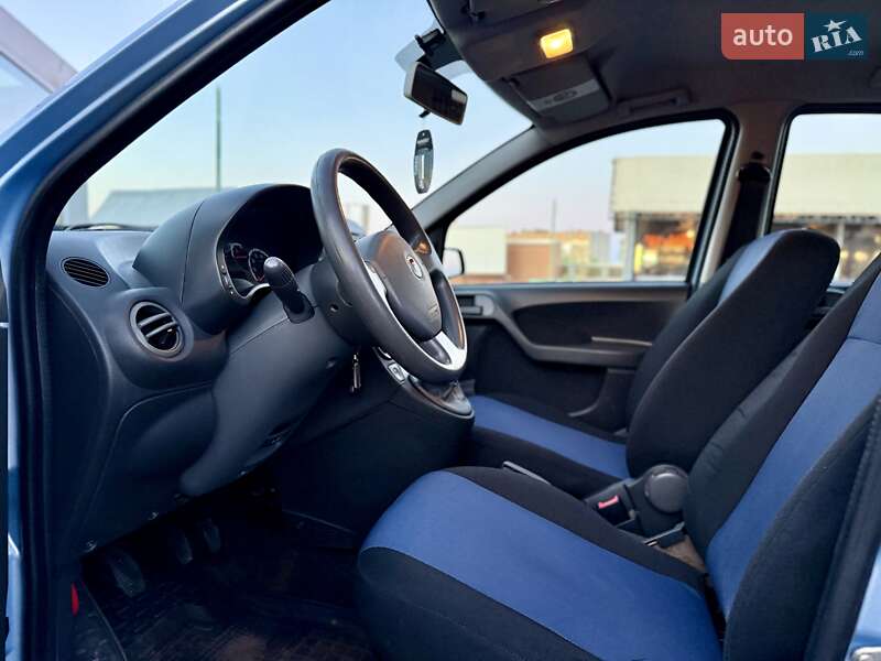 Хэтчбек Fiat Panda 2010 в Конотопе