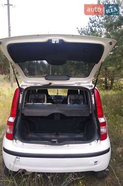 Хэтчбек Fiat Panda 2010 в 