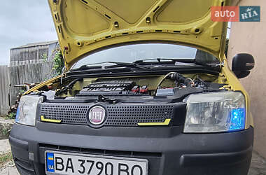 Хэтчбек Fiat Panda 2012 в 