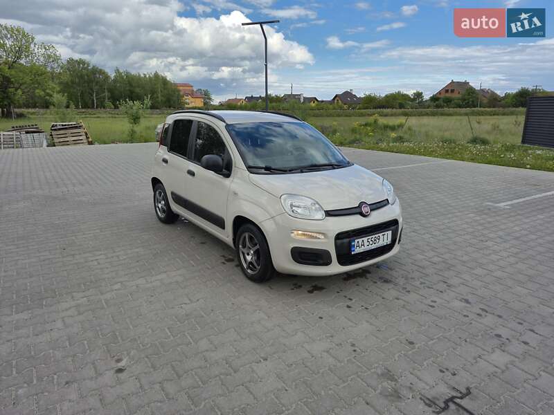 Хэтчбек Fiat Panda 2013 в 