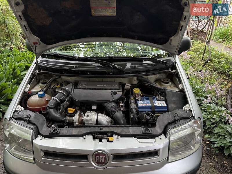 Хэтчбек Fiat Panda 2011 в Тернополе