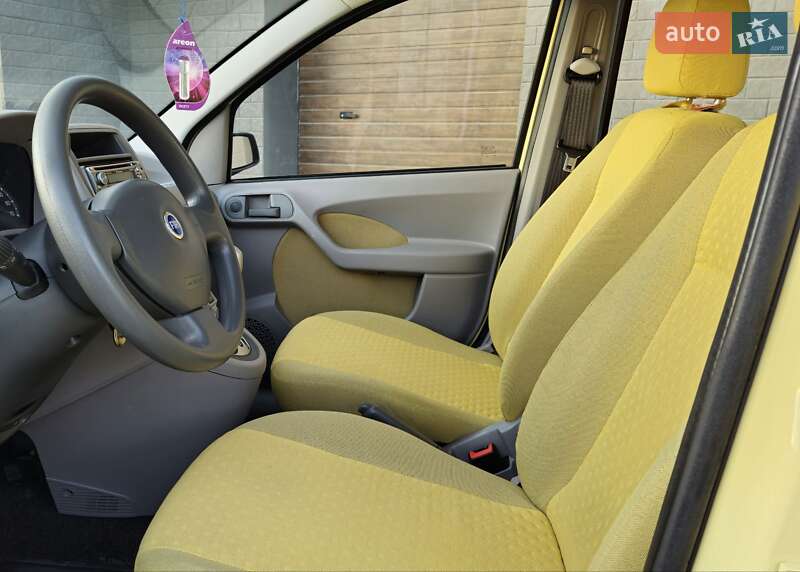 Хетчбек Fiat Panda 2005 в Івано-Франківську фото 35 Хетчбек Fiat Panda 2005 в Івано-Франківську